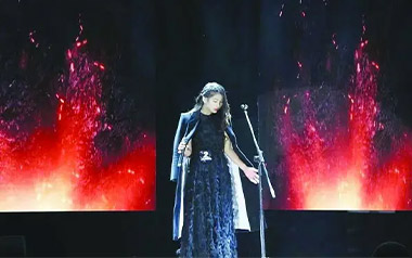 孤独颂歌吉他谱_陈文非_C调指法原版弹唱谱