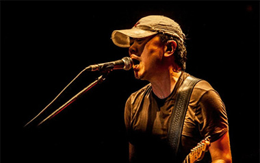 花房姑娘吉他谱_崔健_G调指法弹唱谱