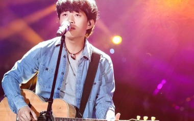 咬春吉他谱_赵雷_G调指法原版弹唱谱