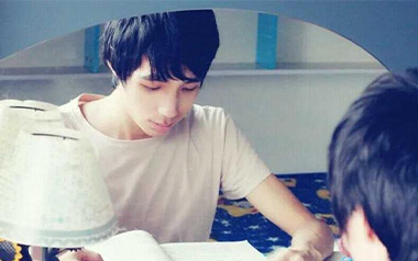 缺氧吉他谱_安苏羽_G调指法弹唱谱_网络热曲