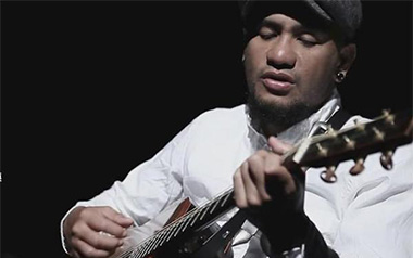 爱之初体验吉他谱_张震岳_G调简单版弹唱谱