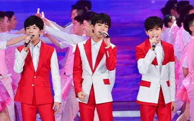 我们都是追梦人吉他谱_TFBOYS_C调原版