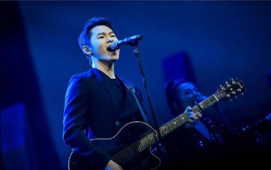 你会成为你想的那个人吉他谱_梁博_A调原版