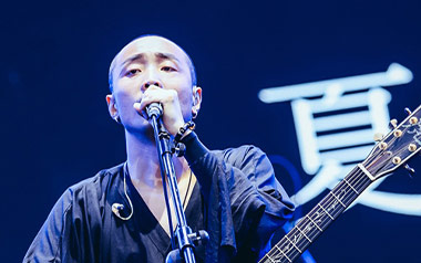 逝年吉他谱_夏小虎_C调指法简单版弹唱谱