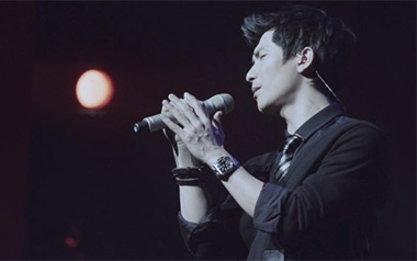 我知道你离我不远吉他谱_陈楚生_A调原版