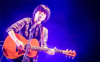 时间旅客吉他谱_张希_G调原版弹唱谱