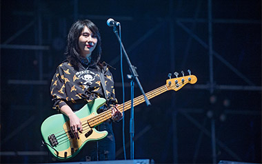 花火吉他谱_新裤子乐队_D调指法原版弹唱谱