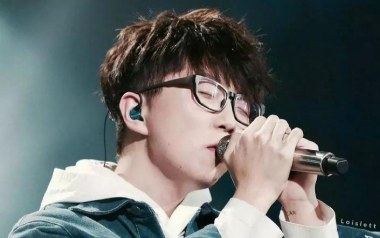 一荤一素吉他谱_毛不易_E调指法原版弹唱谱