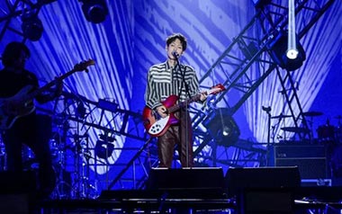 月食吉他谱_丁世光_G调指法原版弹唱谱