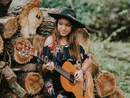 听海吉他谱 A调附演示