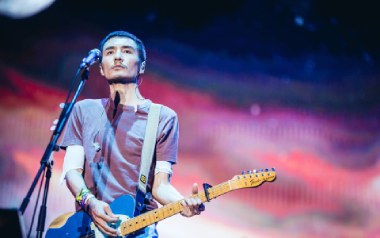 空帆船吉他谱_朴树_E调指法扫弦版弹唱谱