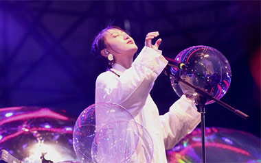 易燃易爆炸吉他谱_陈粒_C调指法简单版弹唱谱