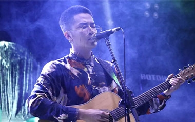 光白吉他谱_柳爽_C调指法原版弹唱谱