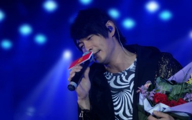 小薇吉他谱_黄品源_C调指法原版弹唱谱