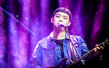 这些民谣一次听个够吉他谱_翁大涵_G调原版