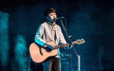 从夜晚到清晨吉他谱_贰佰_G调原版弹唱谱