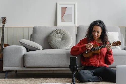 雨中吉他谱 G调六线谱