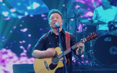 我们吉他谱_许巍_C调指法扫弦版弹唱谱