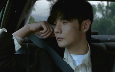 等着等着就老了吉他谱_李荣浩_C调扫弦版