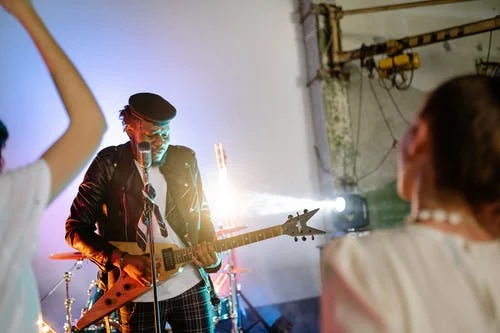 Waiting指弹谱 B调六线谱