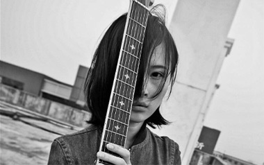 骄兵吉他谱_万玲琳_C调指法原版弹唱谱