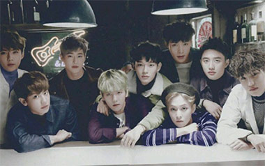 初雪吉他谱_EXO_A调指法原版弹唱谱