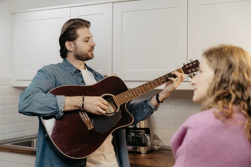 人海吉他谱 C调