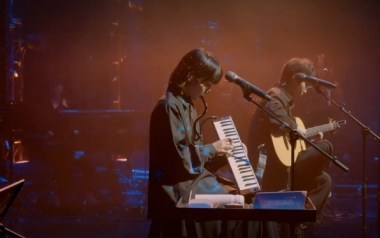 等我们老了就定居在重庆吉他谱_房东的猫_G调指法原版弹唱谱