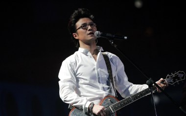 加德满都的风铃吉他谱_汪峰_C调原版