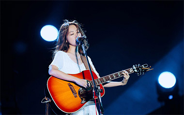 蜉蝣吉他谱_陈绮贞_D调指法原版弹唱谱