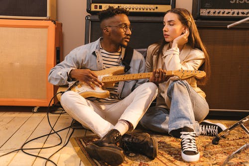 说谎吉他谱 G调简单版