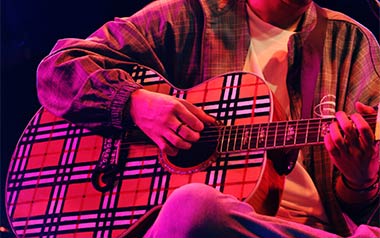 水瓶吉他谱_沈以诚_C调指法原版弹唱谱