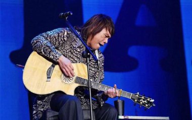 爱你一万年吉他谱_伍佰_G调指法扫弦版