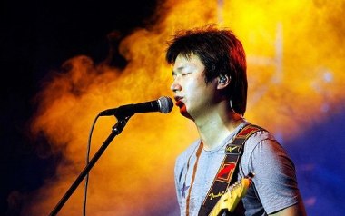 美丽的梭罗河吉他谱_李志_E调原版弹唱谱