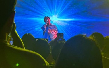 战争吉他谱_驼儿_G调拍弦版弹唱谱